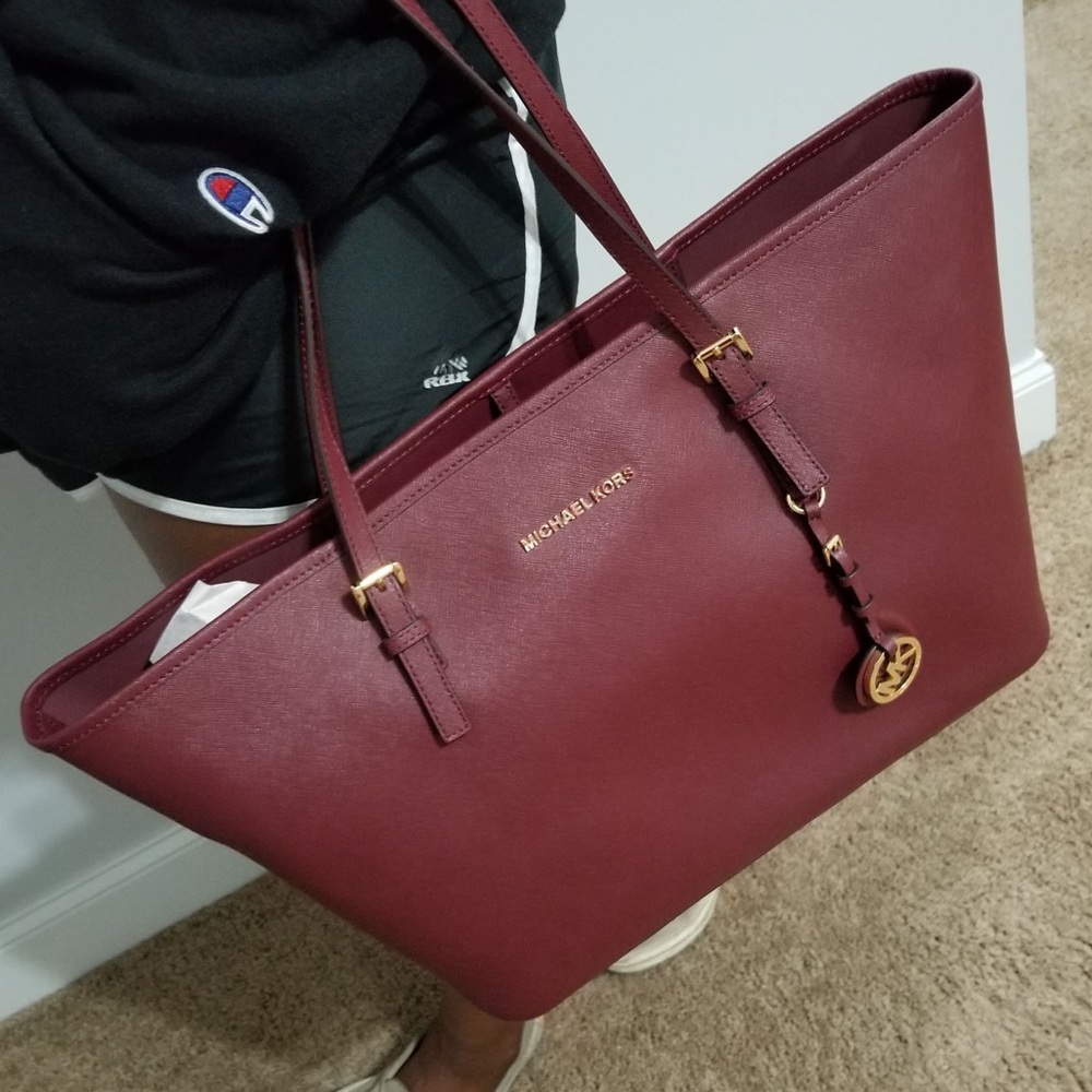 Michael Kors Bucket Handbag